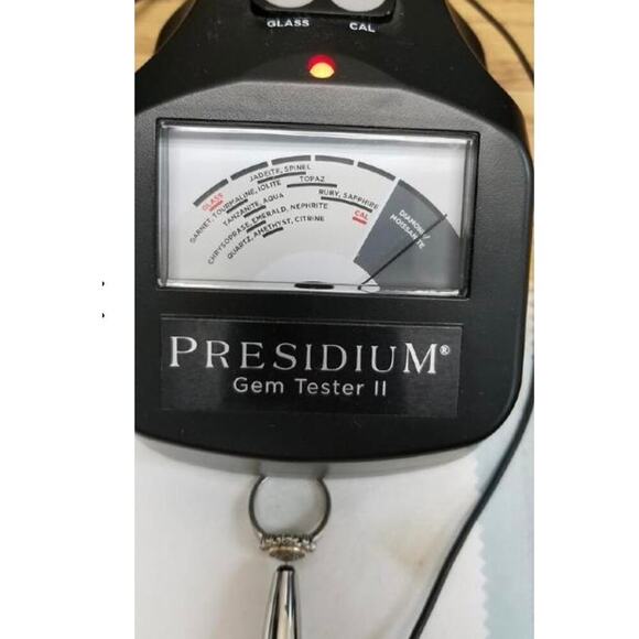 Designer 925 Sterling Silver 14K
Yellow Gold Blue Diamond Two Tone Ring Sz 7.5 - Picture 16 of 16